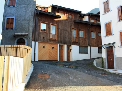 Villa in vendita a Schilpario