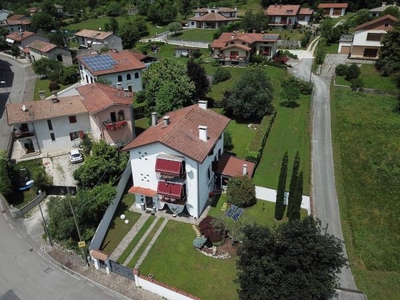 Villa in vendita a Travesio