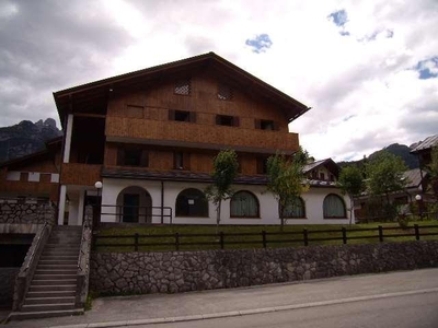 Villa in vendita a Val di Zoldo