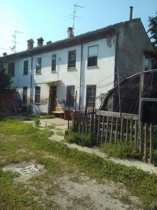 Villa in vendita a Voghera
