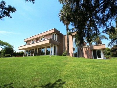 Villa unifamiliare in vendita a Acireale