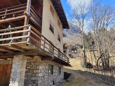 Villa unifamiliare in vendita a Alagna Valsesia