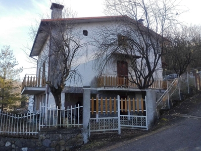 Villa unifamiliare in vendita a Rivergaro