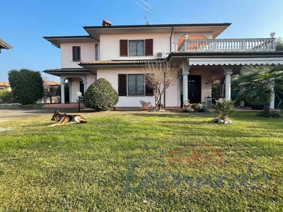 Villa unifamiliare in vendita a Rivergaro
