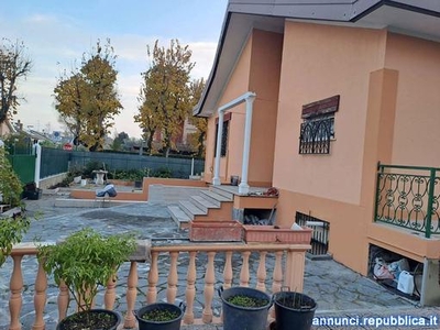 Ville, villette, terratetti Trezzano sul Naviglio adige 3 cucina: Abitabile,