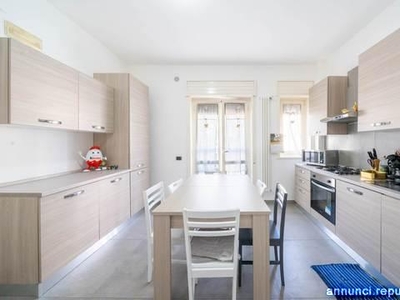 Appartamenti Palo del Colle Viale Vittorio Veneto 24/A cucina: Abitabile,