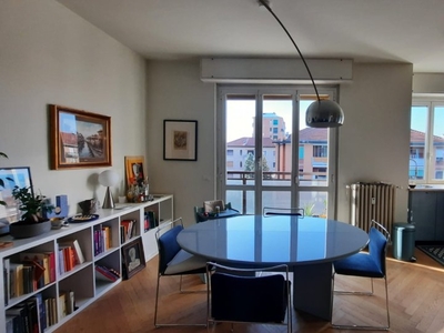 Appartamento con 2 camere in affitto a Crescenzago, Milano