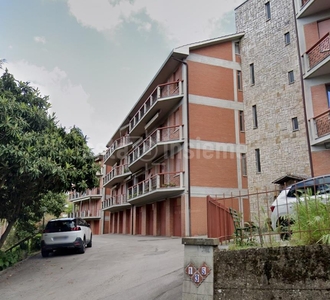 Appartamento con terrazzo a Siena