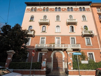 Appartamento di prestigio di 210 m² in vendita Via Gabriele Falloppio, 5, Milano, Lombardia