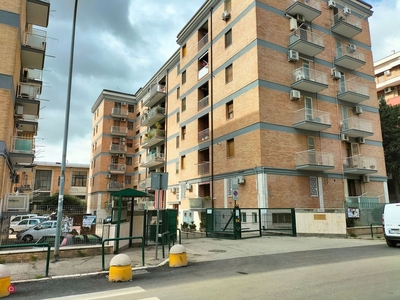 Appartamento in Affitto in Via Giuseppe Imperiale 4 a Foggia