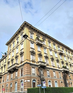 Appartamento in Affitto in Via Giuseppe Rovani a Milano