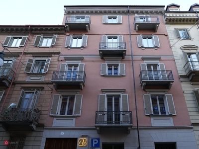 Appartamento in Affitto in Via Silvio Pellico 21 a Torino