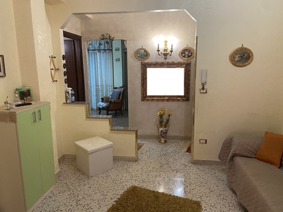 Appartamento in VIA MONFENERA - Palermo