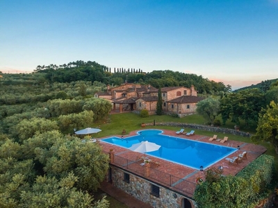 Prestigiosa Casa Indipendente di 930 mq in vendita Monsummano Terme, Toscana