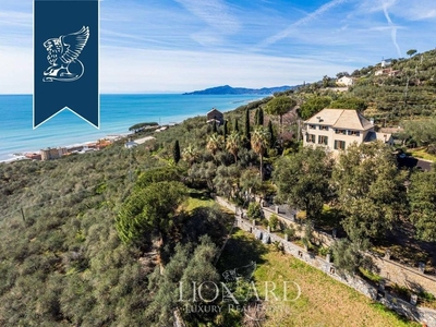 Prestigiosa villa di 790 mq in vendita Lavagna, Liguria