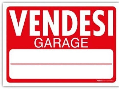 Garage in vendita a Catania via Vitaliti, 4
