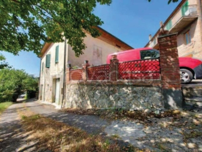 Garage in vendita a Chiusdino località Frassini, 121