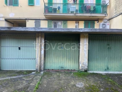 Garage in vendita a Firenze via Nicola Porpora