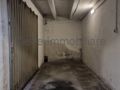 Garage in vendita a Padova corso milano