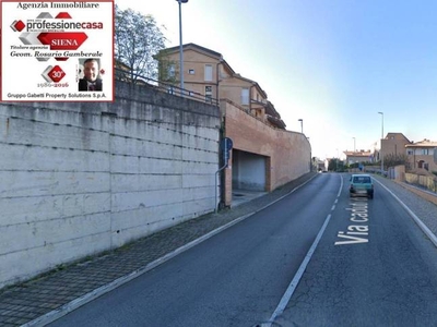 Garage in vendita a Siena via caduti di vicobello, 20