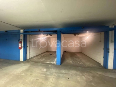 Garage in vendita a Trento