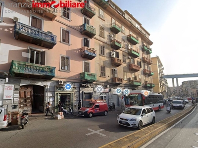 Magazzino da ristrutturare, Napoli san carlo arena