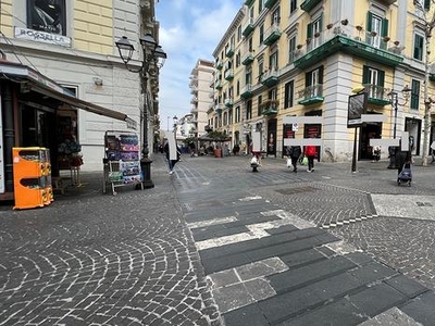 Napoli vomero zona pedonale