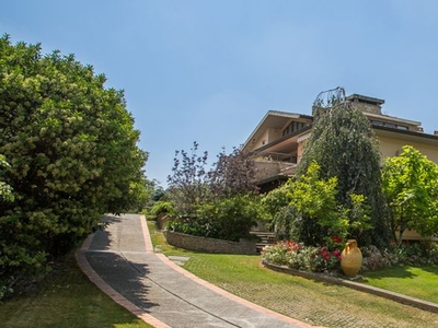 Villa di 1000 mq in vendita Monte Sopra Rondine, Arezzo, Toscana