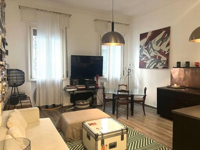 Prestigioso appartamento di 82 m² in vendita Via Conservatorio, Milano, Lombardia
