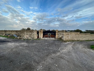 Terreno Agricolo in vendita a Roma via Antonio Neviani