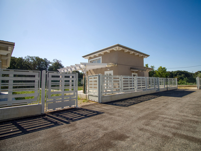 Villa con giardino a Fonte Nuova