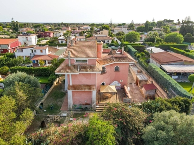 Villa in vendita a Siracusa