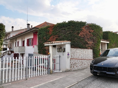Villa in vendita in via sassetti 12, Folignano