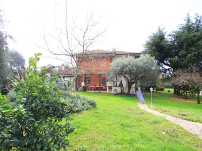Villa Seravezza Lucca