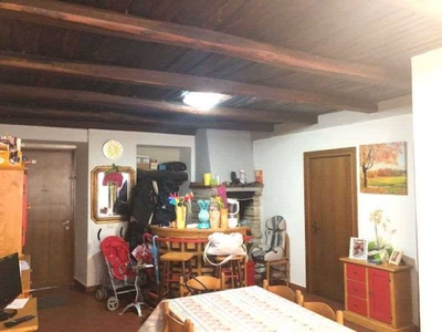 appartamento in Affitto ad Spoleto - 490 Euro