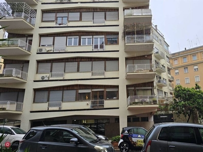 Appartamento in Affitto in Via Archimede 191 a Roma