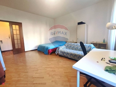 Appartamento in Affitto in Via Francesco Petrarca 3 a Trieste