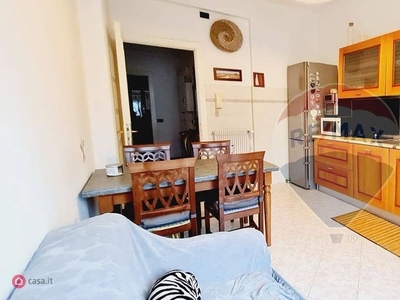 Appartamento in Affitto in Via San Quirico a Genova