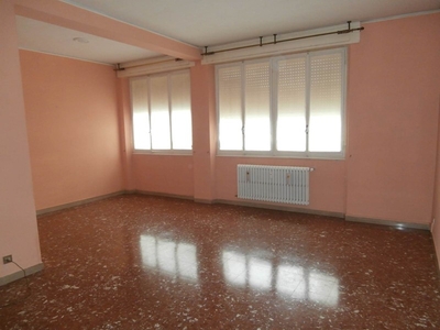 Appartamento in Vendita a Livorno, 435'000€, 160 m²