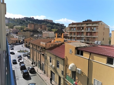 Appartamento in Via Mazzini 12, Agrigento, 5 locali, 2 bagni, 145 m²