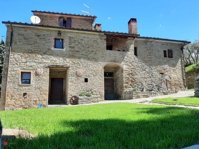 Casa indipendente in Vendita in Località Campriano a Arezzo