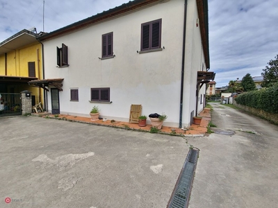 Casa indipendente in Vendita in Via Anconetana 108 a Arezzo