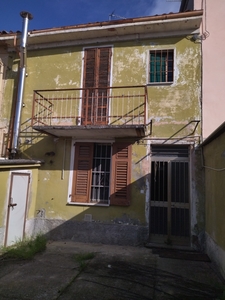 Casa indipendente in Via Leonardo Da Vinci - Casalmaggiore