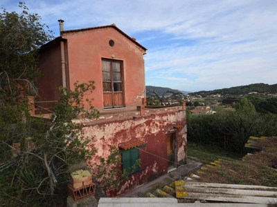 Lussuoso casale in vendita Campo nell'Elba, Italia