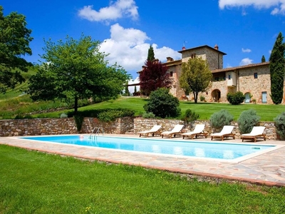 Lussuoso casale in vendita Castelnuovo Berardenga, Italia