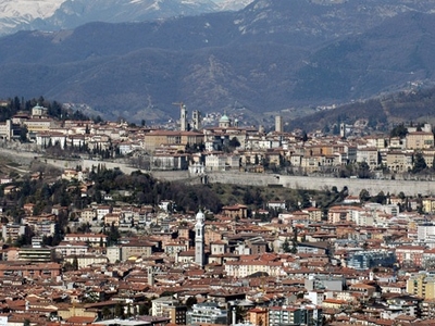 Negozio / Locale in affitto a Bergamo