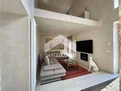 Prestigiosa villa di 200 mq in vendita Via Grezze, Desenzano del Garda, Brescia, Lombardia