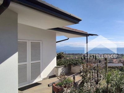 Esclusiva villa di 260 mq in vendita Via Monte, Padenghe sul Garda, Lombardia