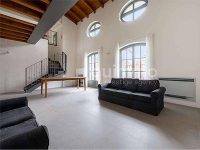 Prestigioso appartamento di 250 m² in affitto Via Bonaventura Zumbini, 39, Milano, Lombardia
