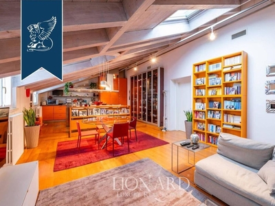 Prestigioso attico di 120 mq in vendita Milano, Italia
